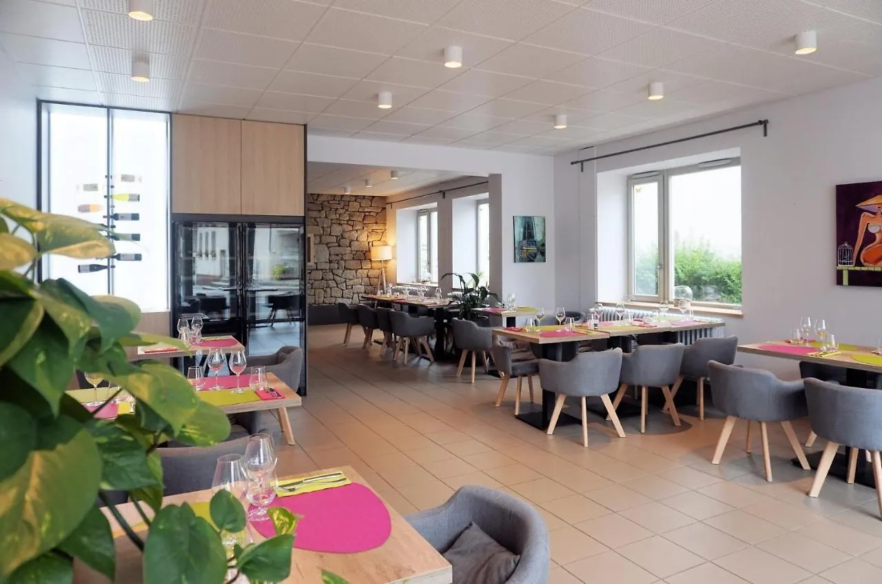 Logis Hotel Le Confluent Pontaumur