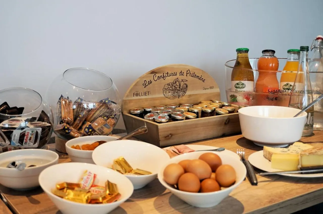 Logis Hotel Le Confluent Pontaumur